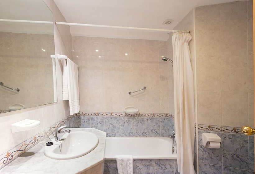 Номер Стандарт Боковой Вид на Море, Medplaya Hotel Alba Beach