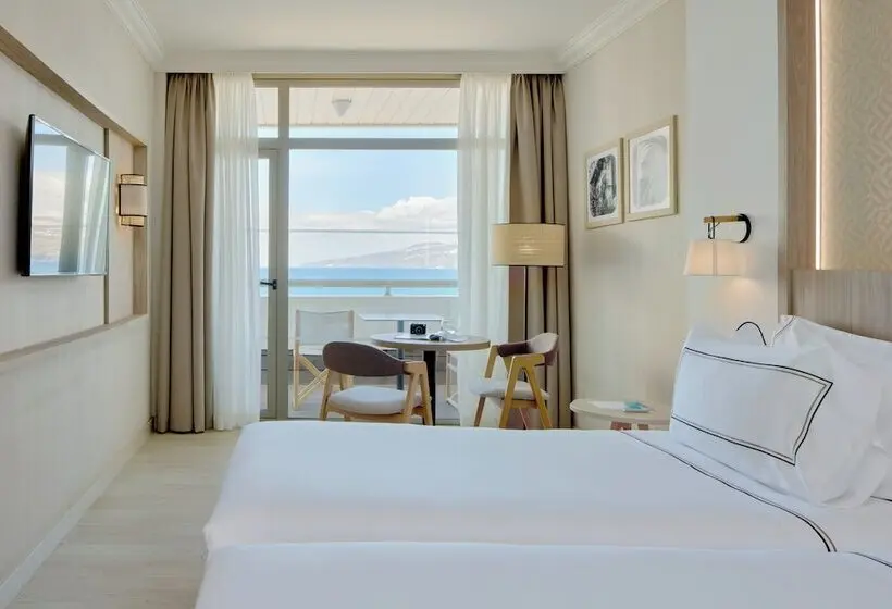 اتاق‌ استاندارد تودرتو با چشم‌انداز دریا, Meliá Costa Atlantis Tenerife