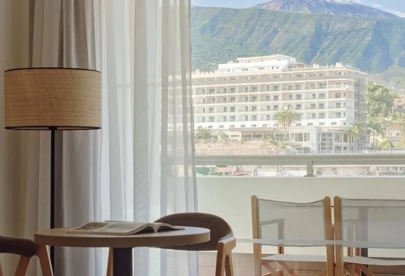 اتاق استاندارد با چشم‌انداز, Meliá Costa Atlantis Tenerife
