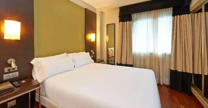 اتاق استاندارد, NH Sport