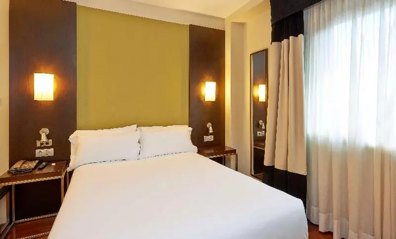 اتاق استاندارد, NH Sport