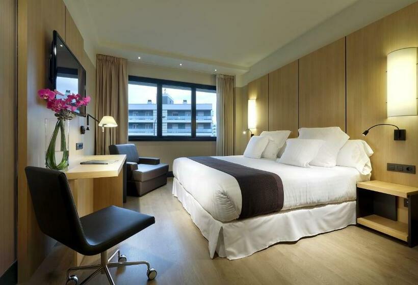 디럭스 룸 킹사이즈 침대, Occidental Bilbao