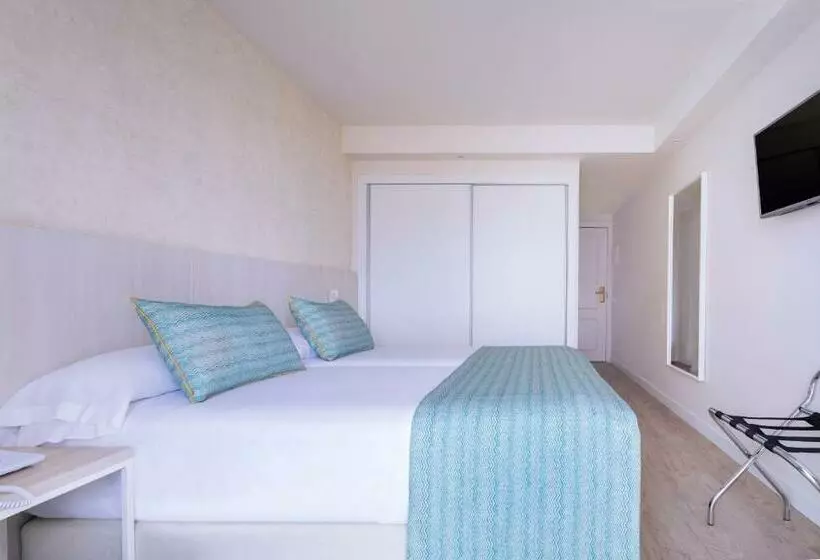 Standardzimmer mit Poolblick, Palmasol