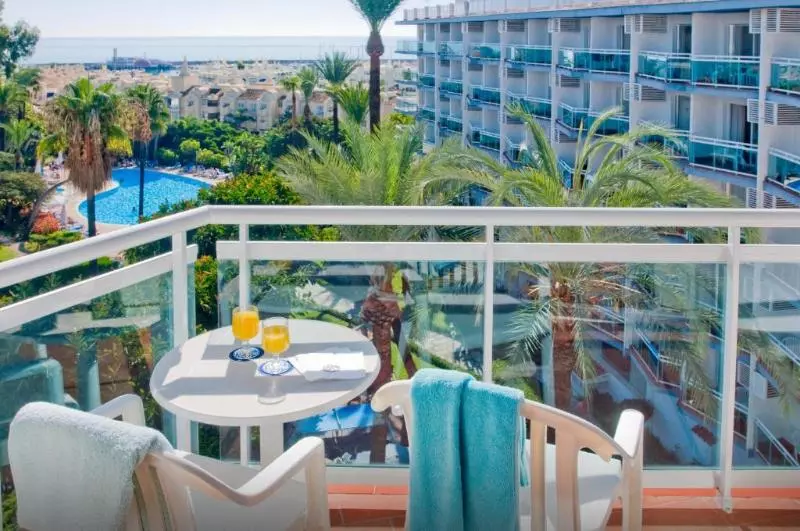 Standardzimmer mit Poolblick, Palmasol