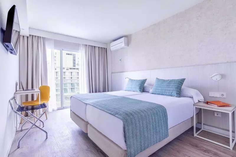 Economy Zimmer, Palmasol