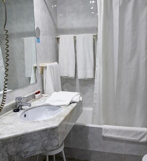 غرفة عادية خماسية, San Jorge