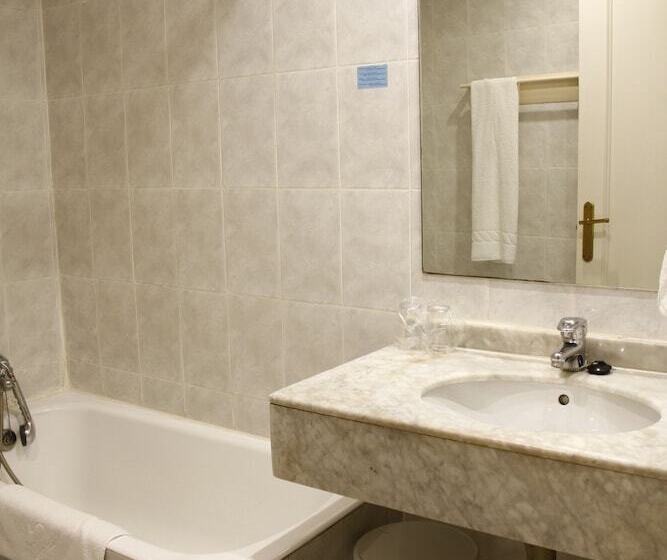 غرفة قياسية, San Jorge