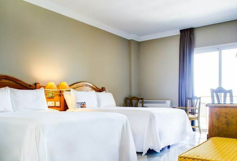 اتاق خانوادگی, Sol Guadalmar