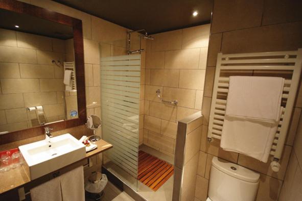 غرفة إقتصادية, Spa Balfagon