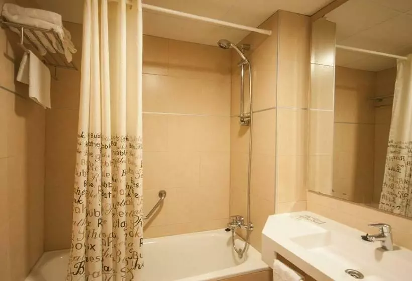 Quarto standart individual, Surf Mar
