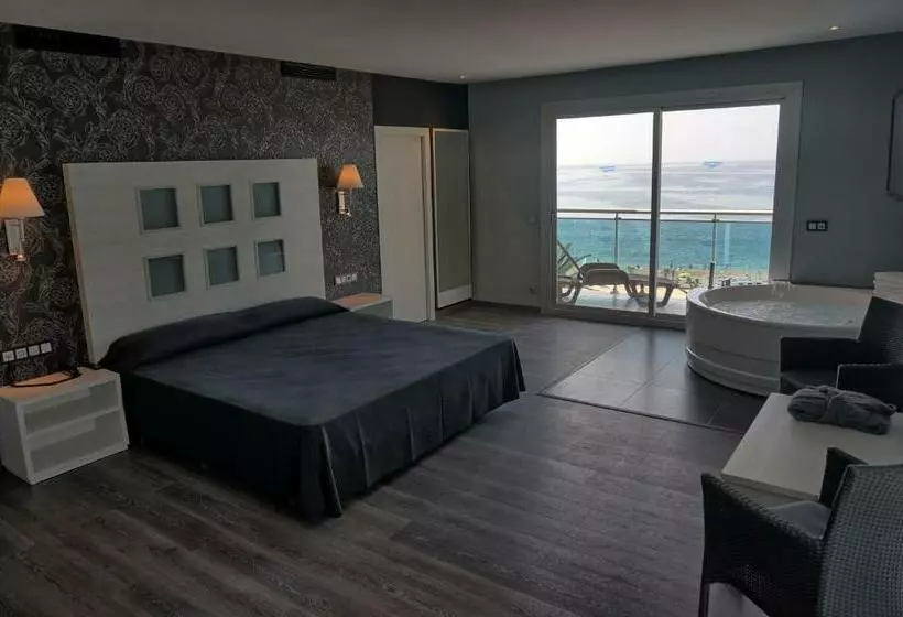Suite Superior Vista Mar, Surf Mar