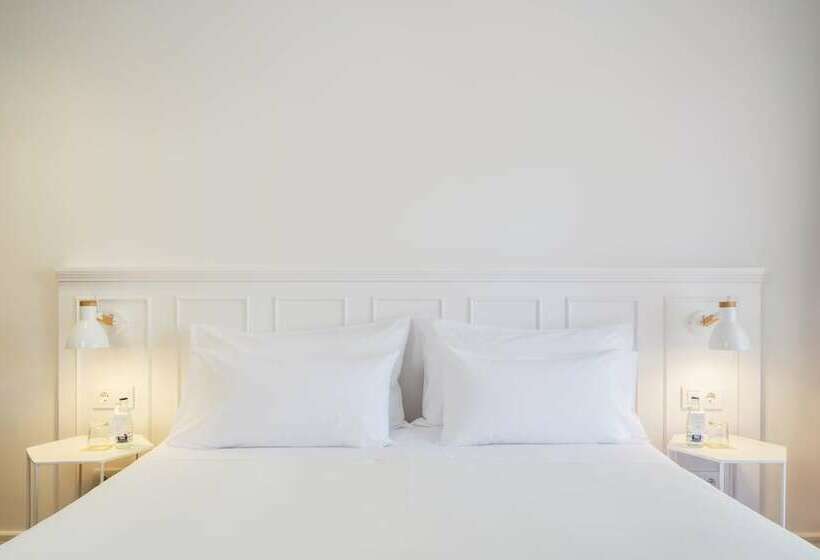 コンフォートルーム, The 15th Boutique Hotel By Bondia Group