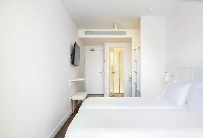 コンフォートルーム, The 15th Boutique Hotel By Bondia Group