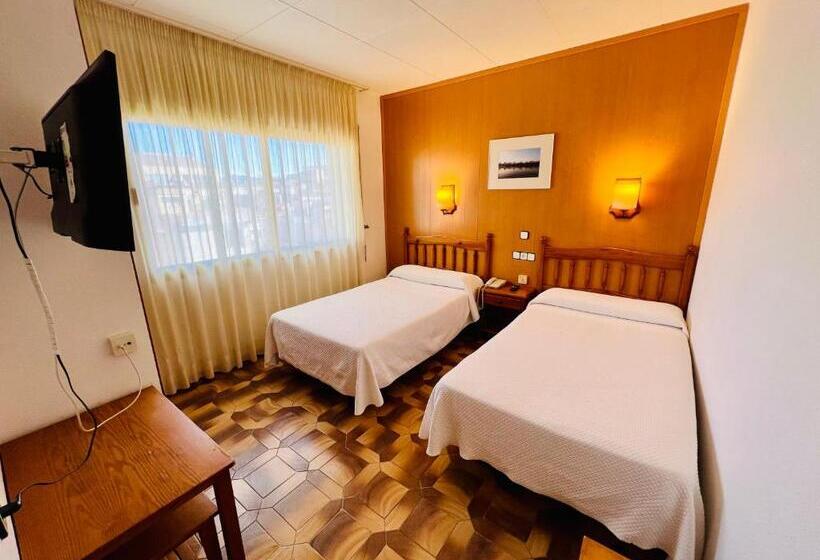 غرفة إقتصادية, Tortosa Parc