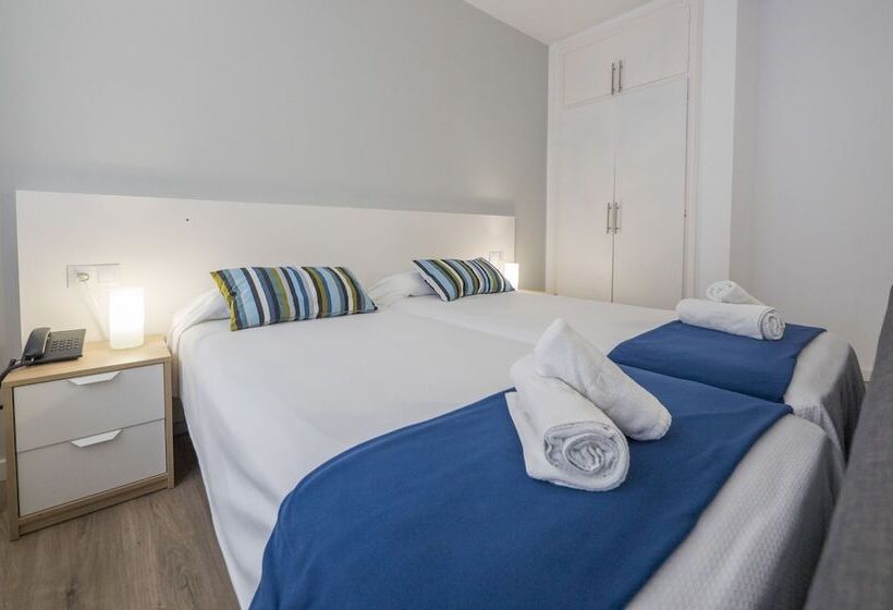 패밀리 룸, Victoria