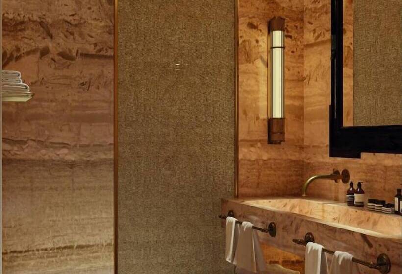 اتاق لوکس, Only You Hotel Sevilla