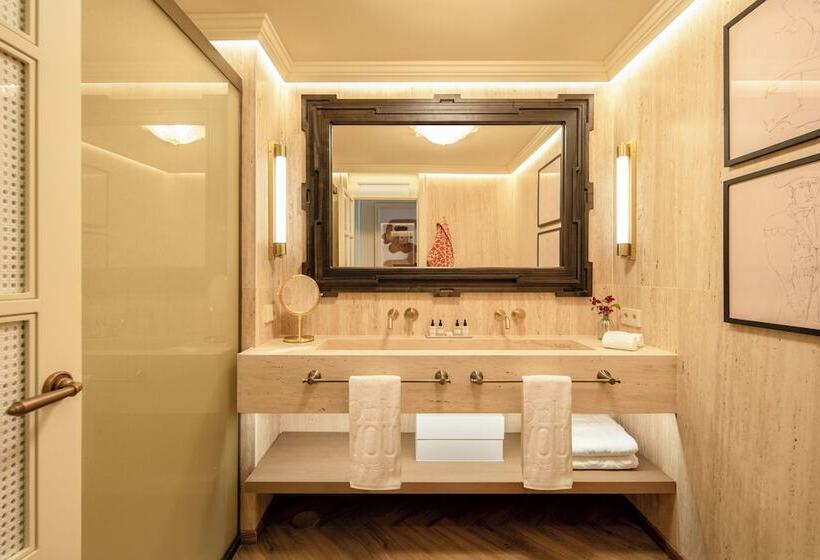 Premium room with terrace, Only You Hotel Sevilla