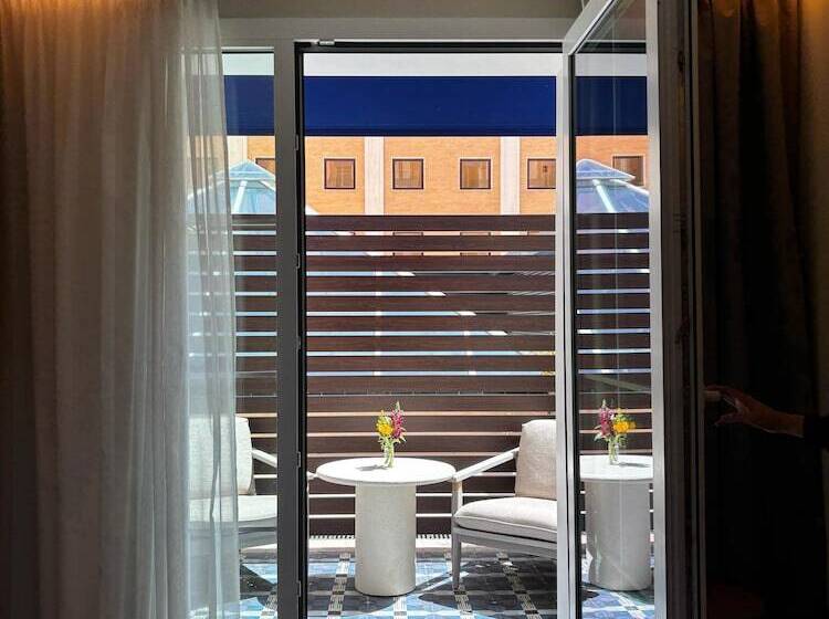 Premium room with terrace, Only You Hotel Sevilla