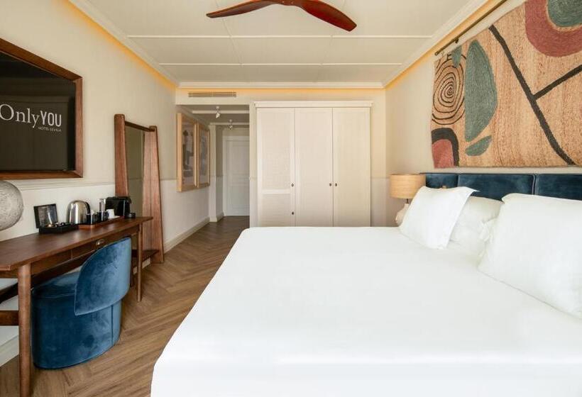 اتاق استاندارد برای معلولان, Only You Hotel Sevilla