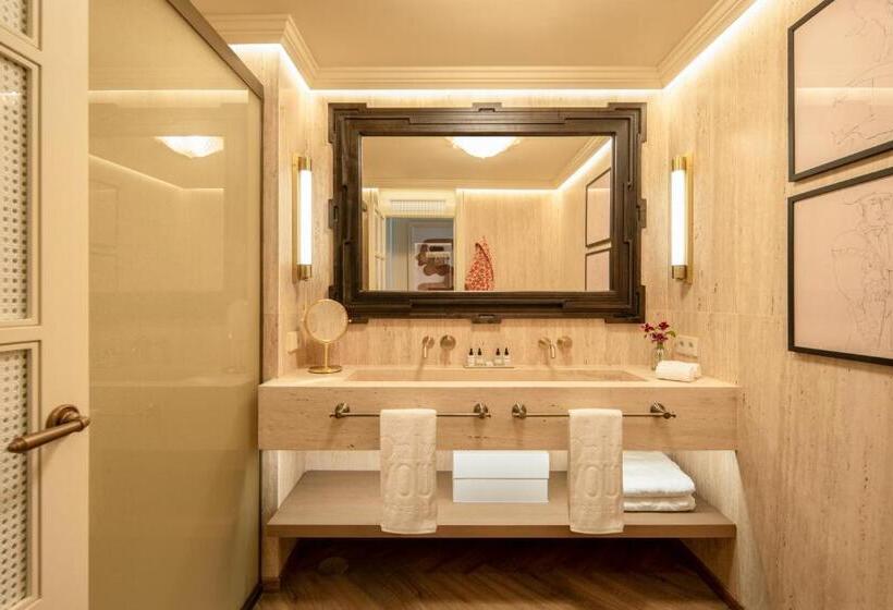 اتاق استاندارد برای معلولان, Only You Hotel Sevilla