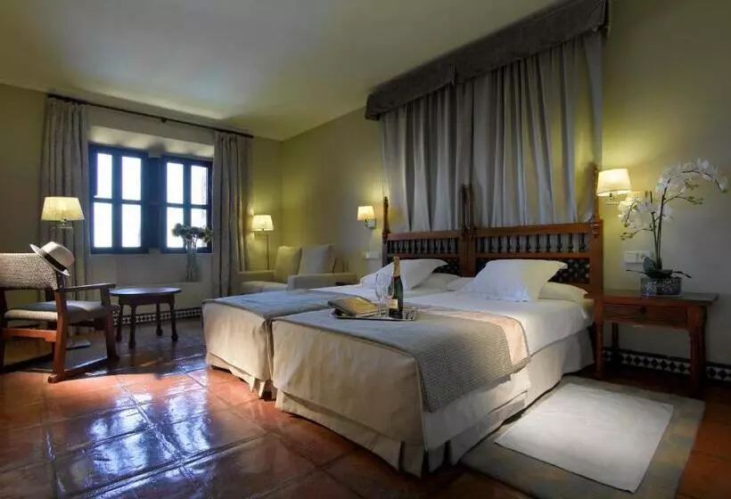 スタンダードルーム, Parador De Carmona