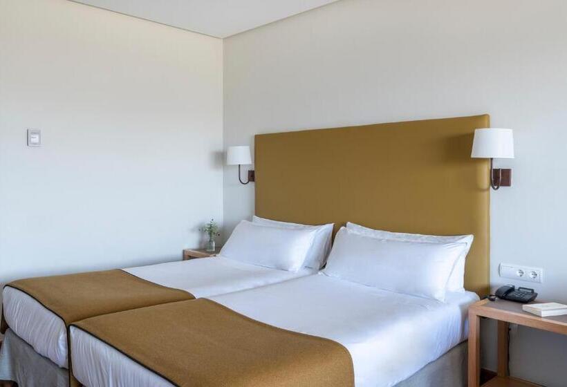 수피리어 룸, Parador De Ronda