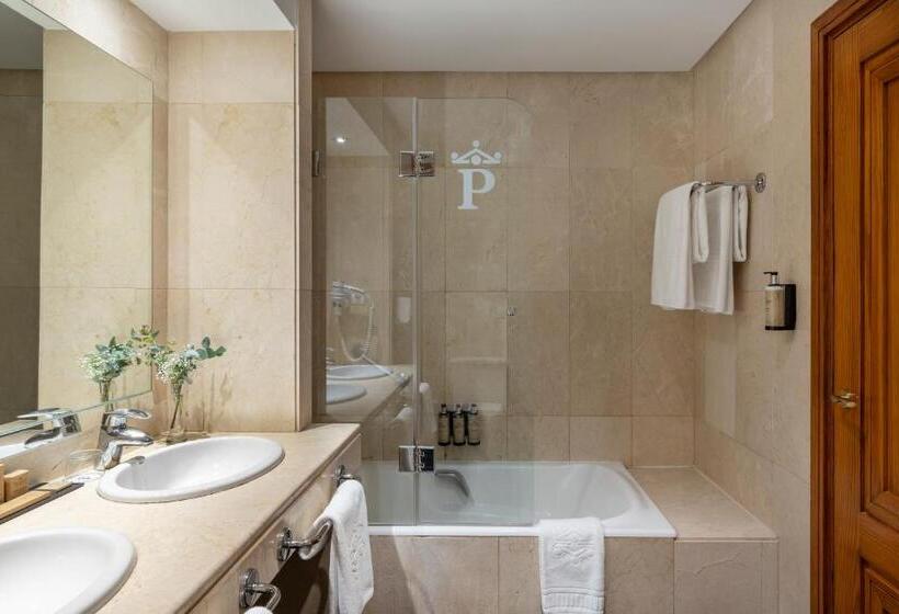 스탠다드 룸, Parador De Ronda