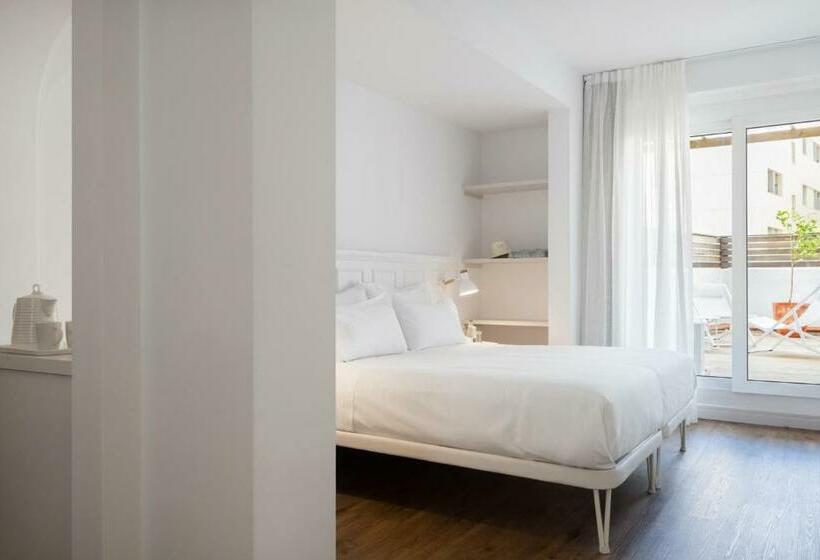 חדר סופריור עם טרסה, The 15th Boutique Hotel By Bondia Group