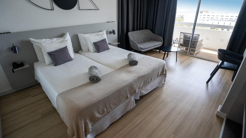 Полулюкс, Coral Suites & Spa - Adults Only