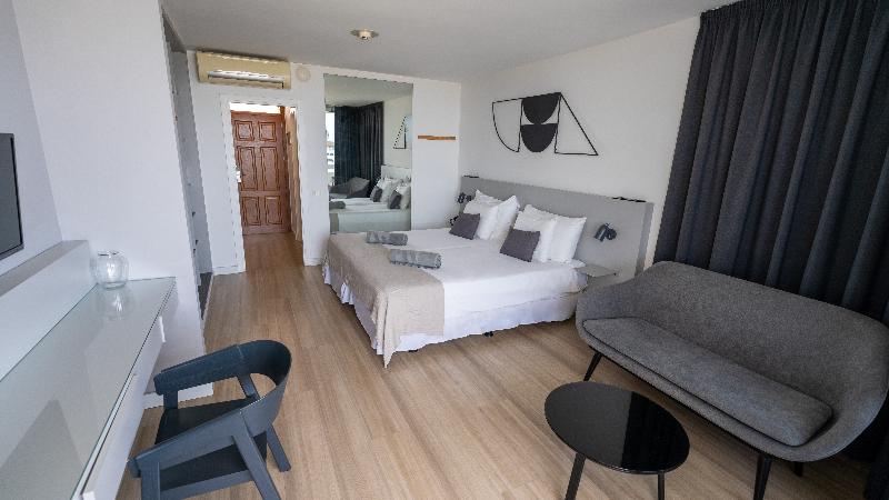 سوییت جونیور, Coral Suites & Spa - Adults Only