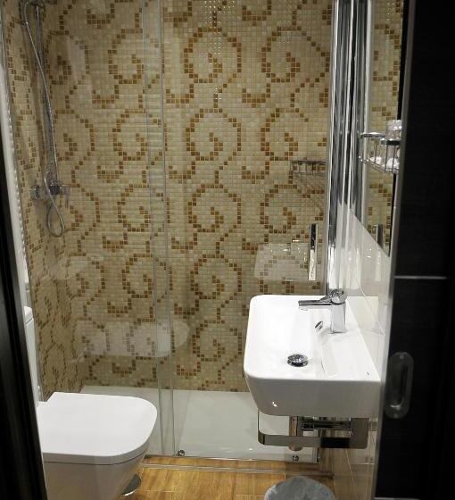 اتاق استاندارد یک نفره, Hostal Barcelona