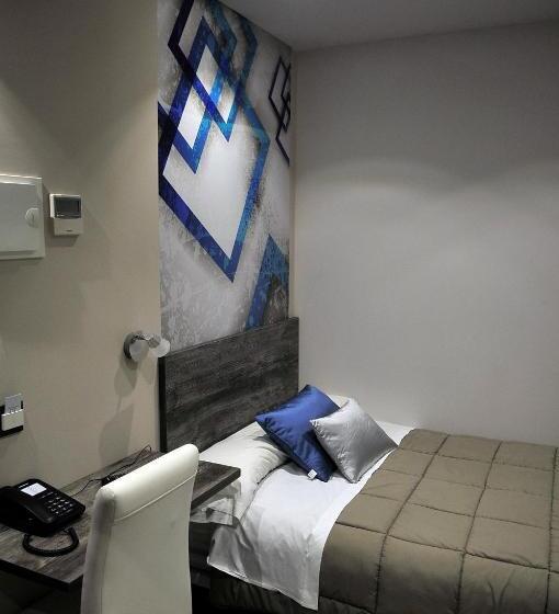 اتاق استاندارد یک نفره, Hostal Barcelona