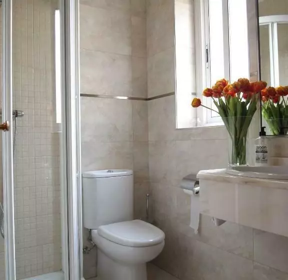 اتاق استاندارد یک نفره, Boutique Astorga