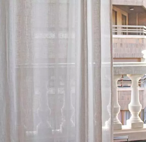اتاق استاندارد سه نفره, Boutique Astorga