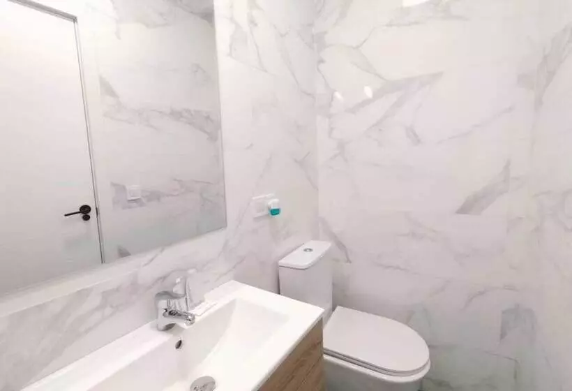 اتاق اکونومی, Hostal Carmen By Gaiarooms