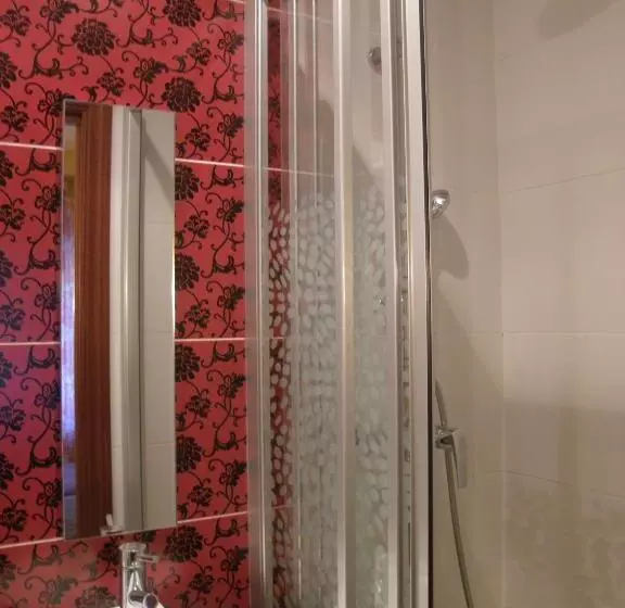اتاق استاندارد, Hostal Goya Suites