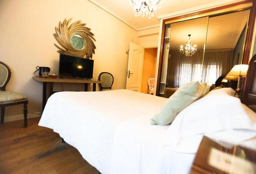 غرفة سوبيريور, Hostal Goya Suites