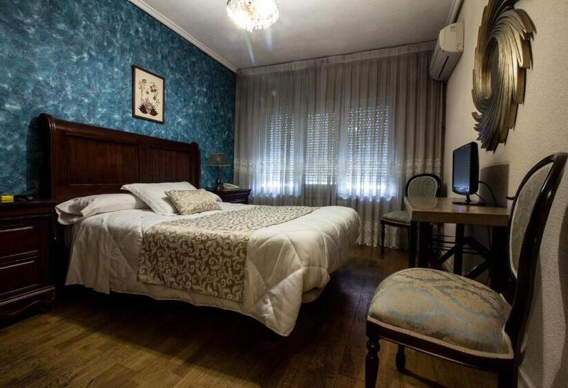 غرفة سوبيريور, Hostal Goya Suites