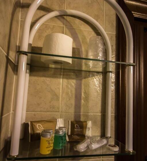 غرفة قياسية ثلاثية, Hostal Goya Suites