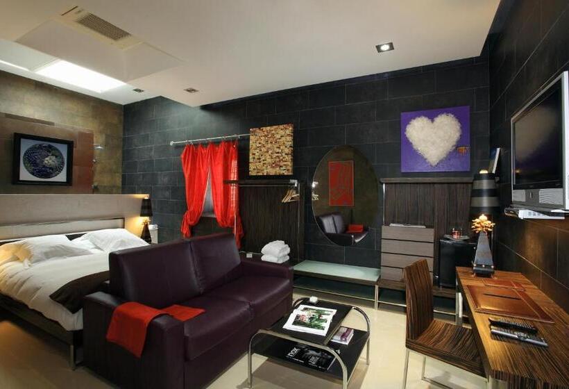 جناح جونيور, Boutique Palacio De La Serna