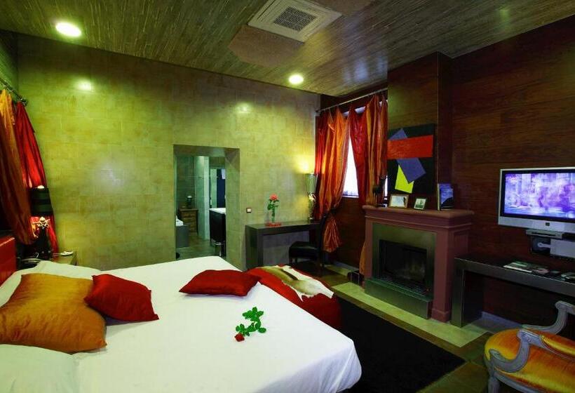 جناح جونيور, Boutique Palacio De La Serna