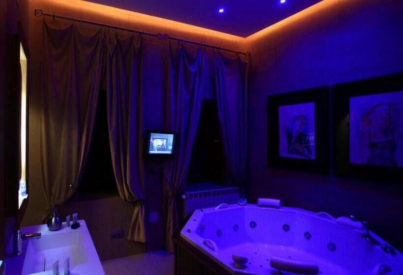 Полулюкс Повышенной Комфортности, Boutique Palacio De La Serna