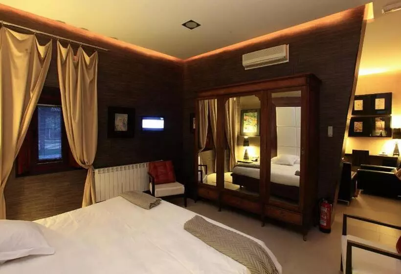سوییت جونیور لوکس, Boutique Palacio De La Serna