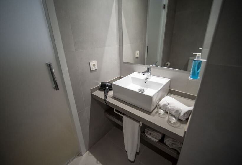 スーペリアトリプルルーム, Don Juan Tossa