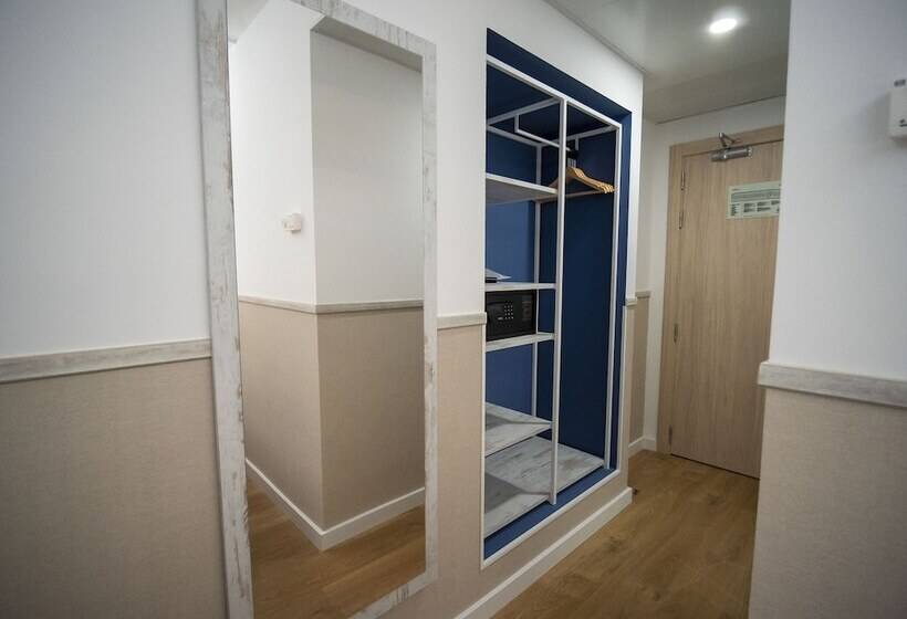 スーペリアトリプルルーム, Don Juan Tossa