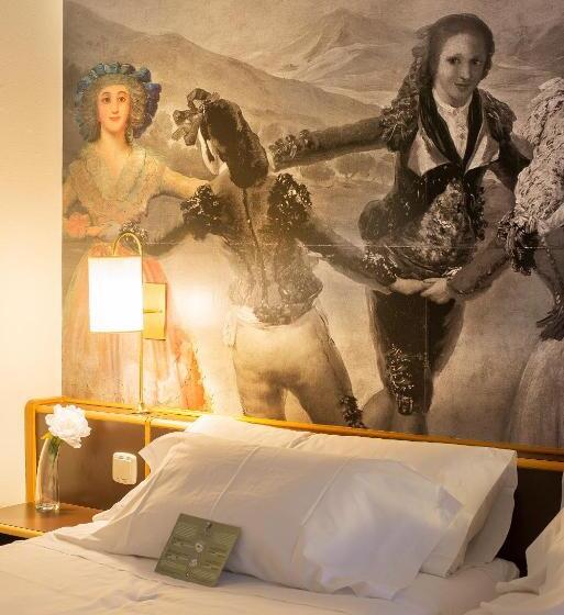 Семейный Номер, Goya