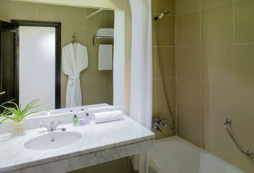 Quarto Triplo Estandar, H10 Taburiente Playa