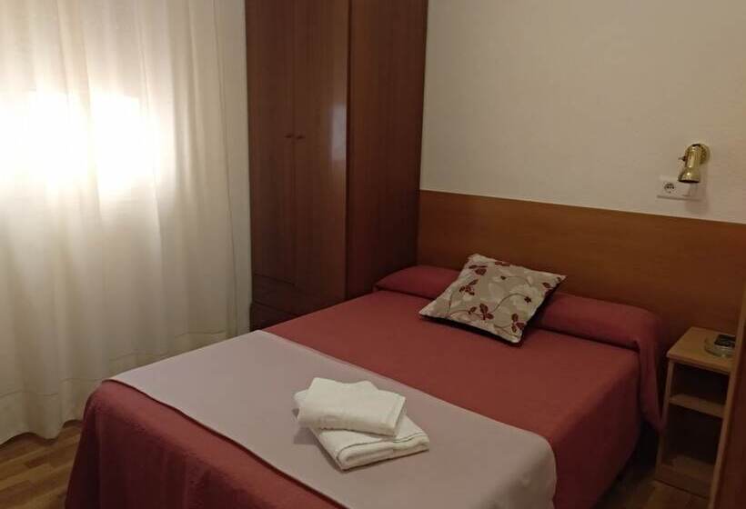 Номер Стандарт Индивидуальный, Hostal Cumbre