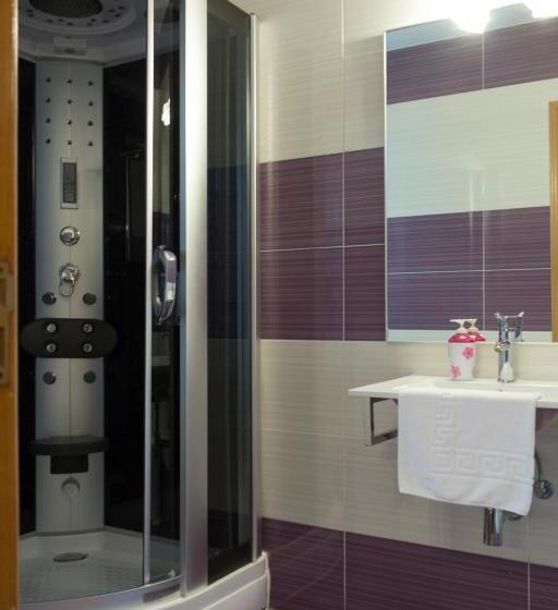 غرفة قياسية ثلاثية, Hostal Dulcinea