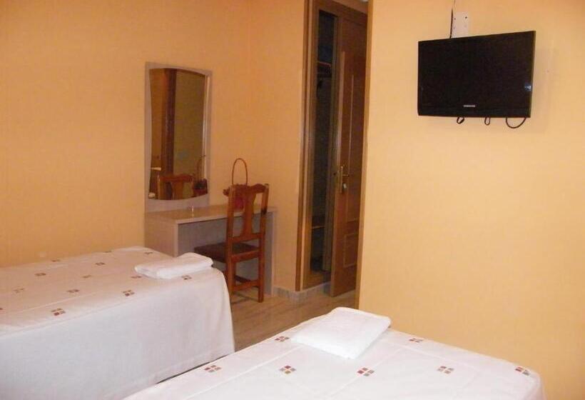 غرفة قياسية, Hostal Dulcinea